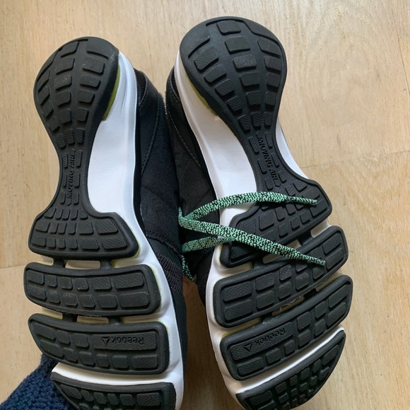 Reebok sneakers - Picture 3 of 4